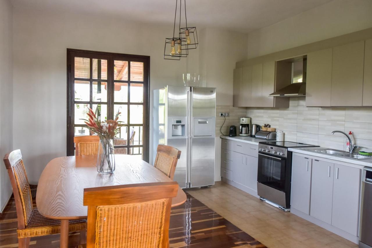 Alexandre Maison Beachfront Gialova Vacation Home Luaran gambar